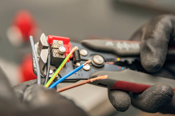 Best Emergency Electrical Repair  in Washington, MO